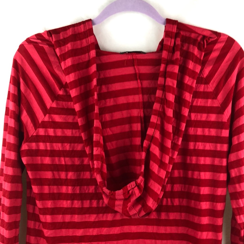 Red striped pullover - Picture 3 of 3